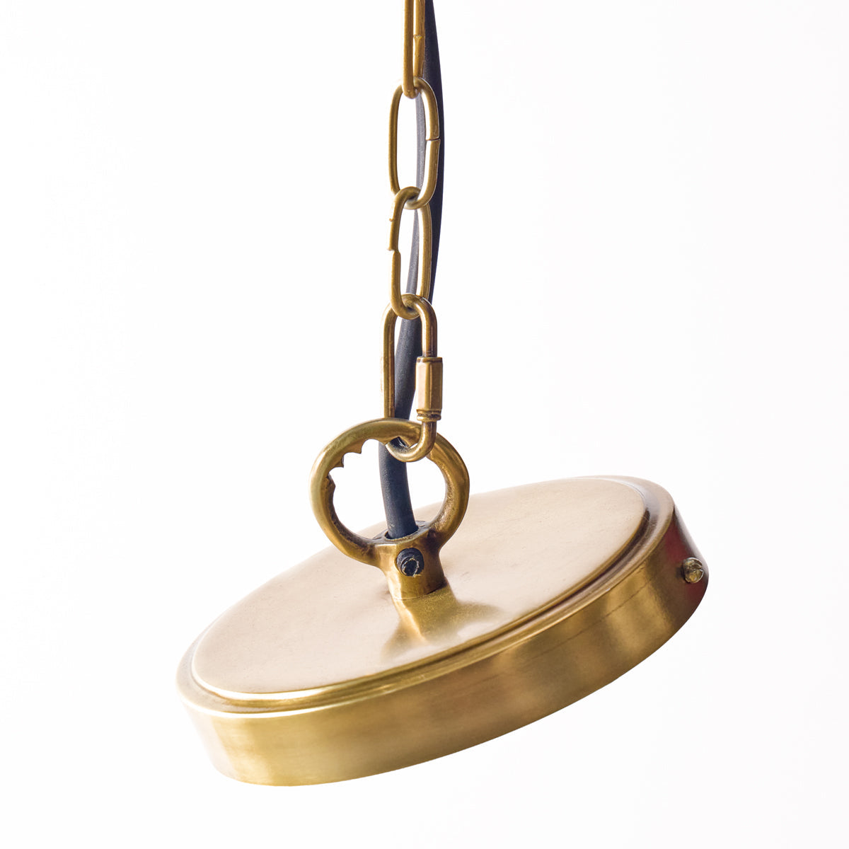 Majorelle pendant in brass