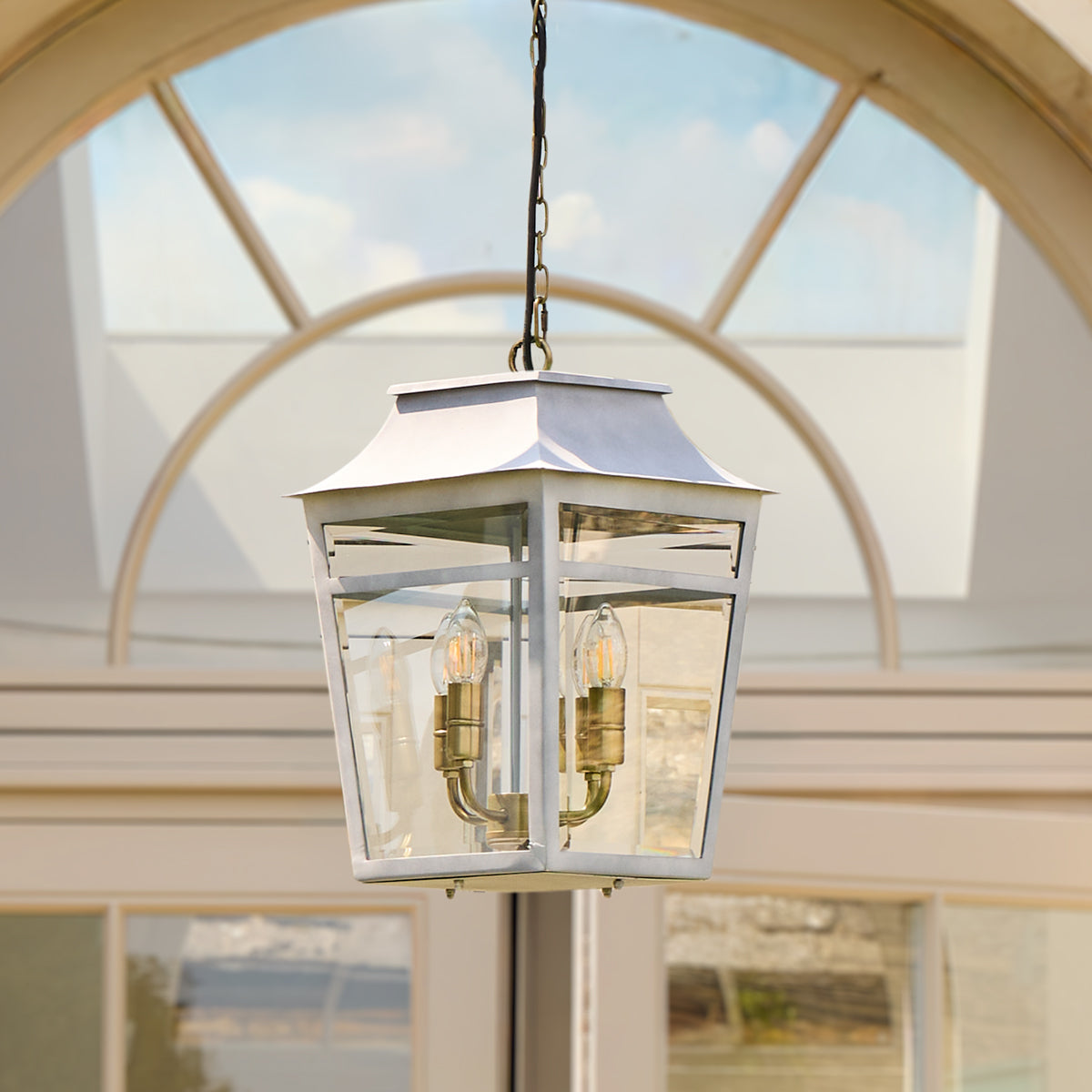 Majorelle pendant in gray