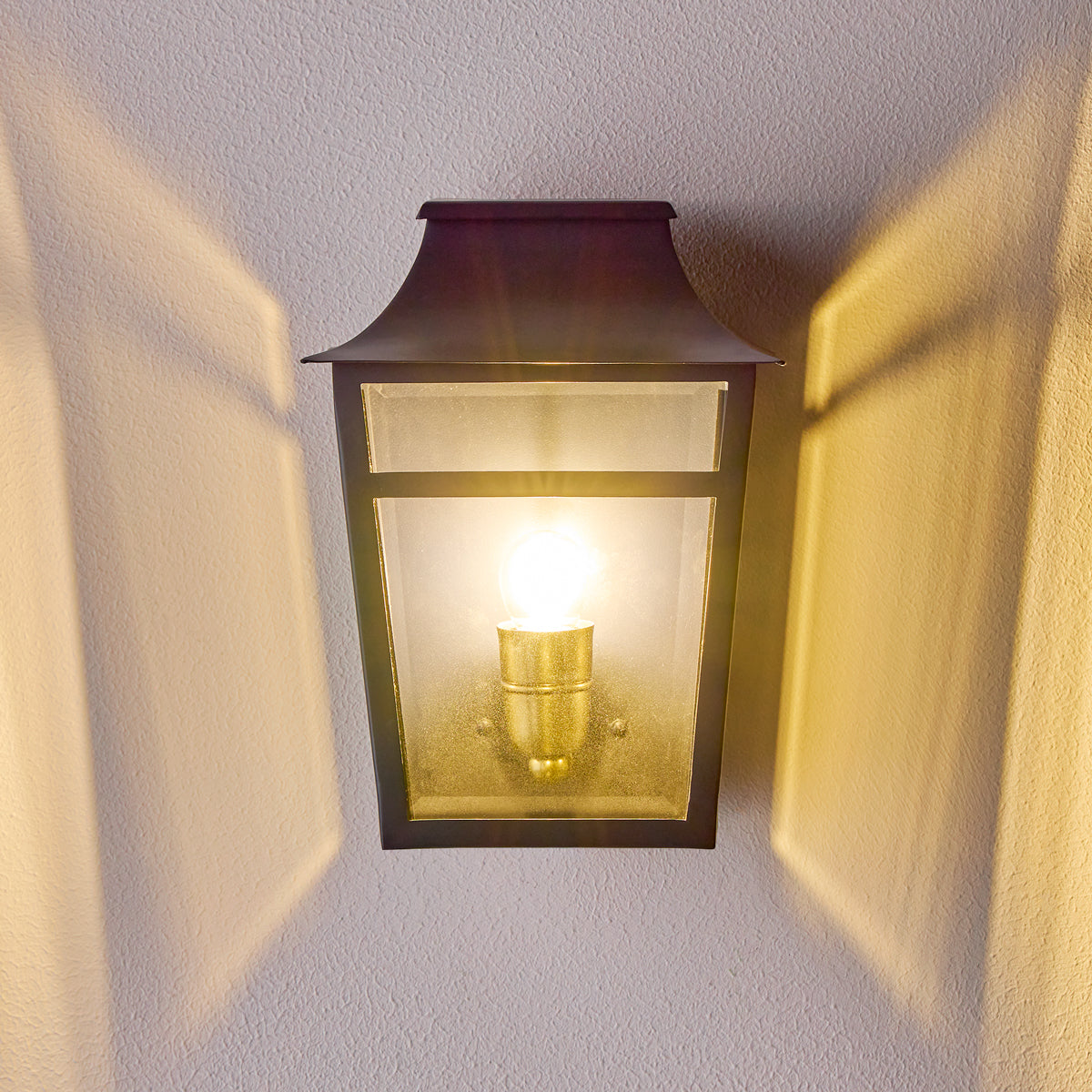Majorelle wall sconce in blue