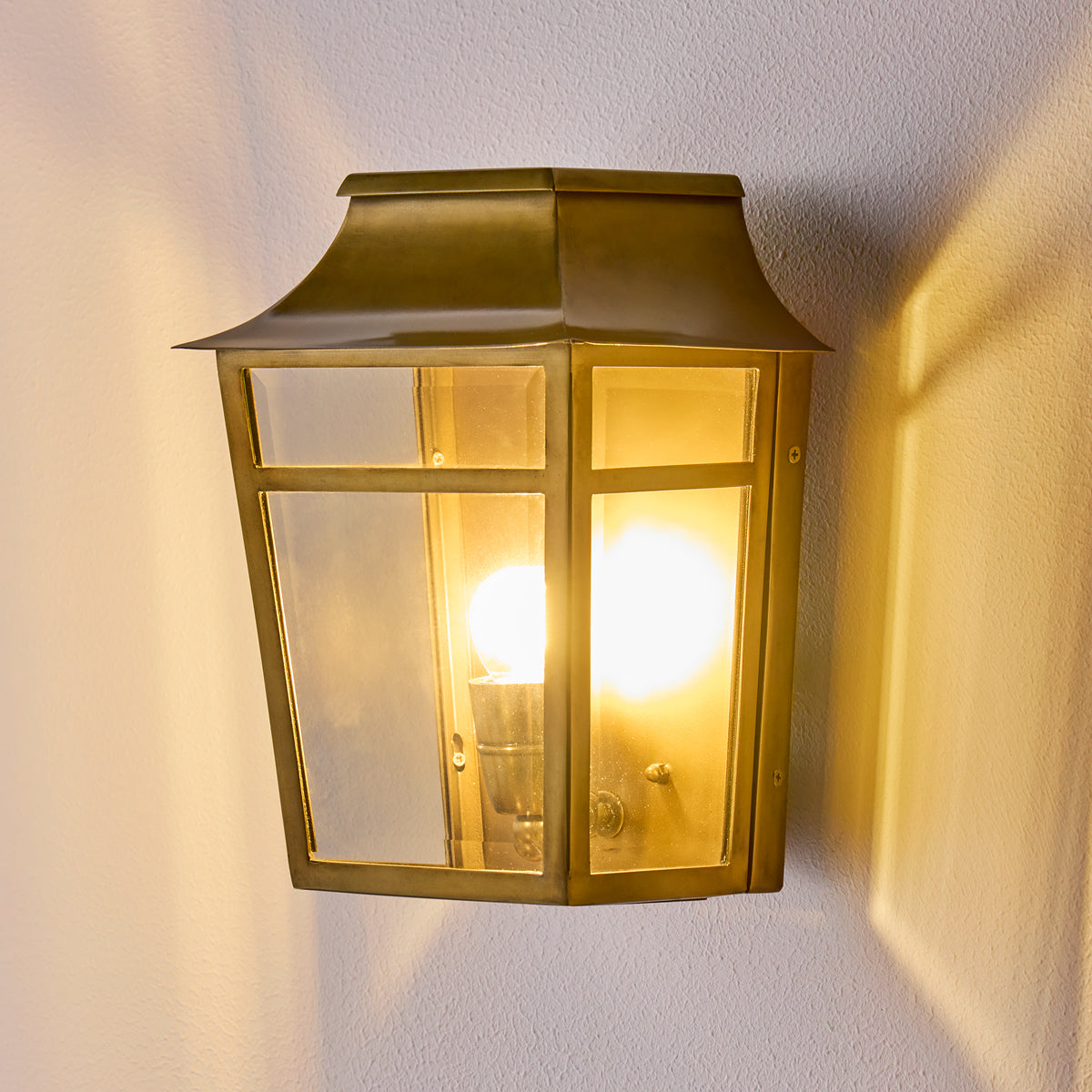Majorelle wall sconce in brass