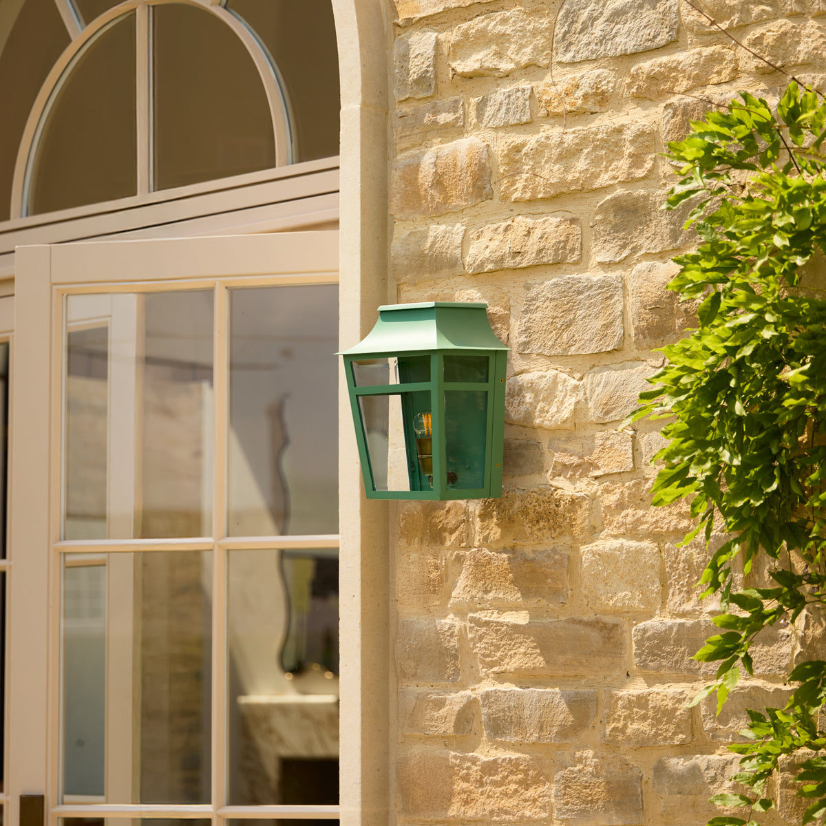 Majorelle wall sconce in sage