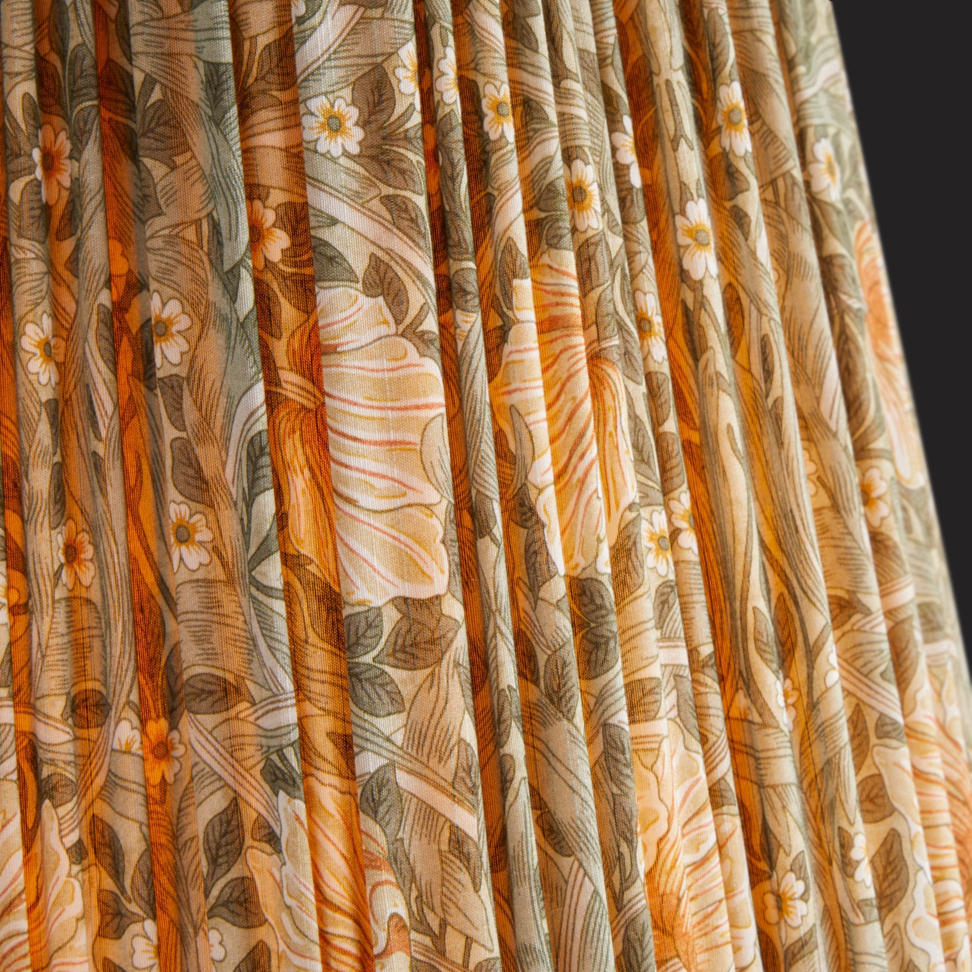 8 inch scalloped empire shade for cordless lamps in bayleaf & manilla pimpernel silk by morris & co