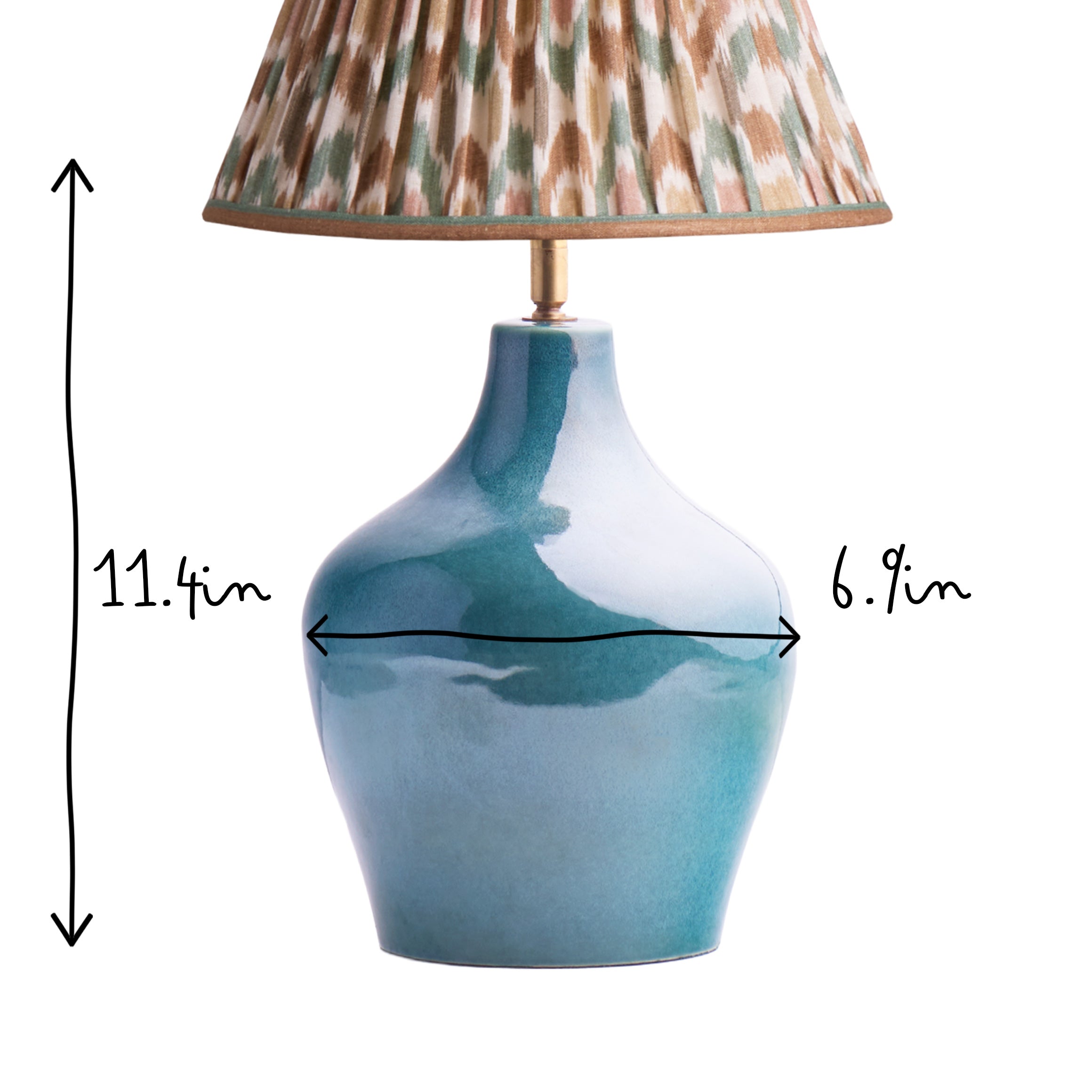 Amble cordless table lamp in green ceramic