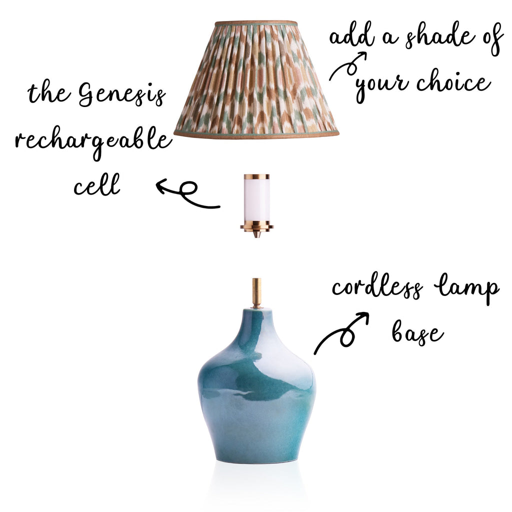 Amble cordless table lamp in green ceramic